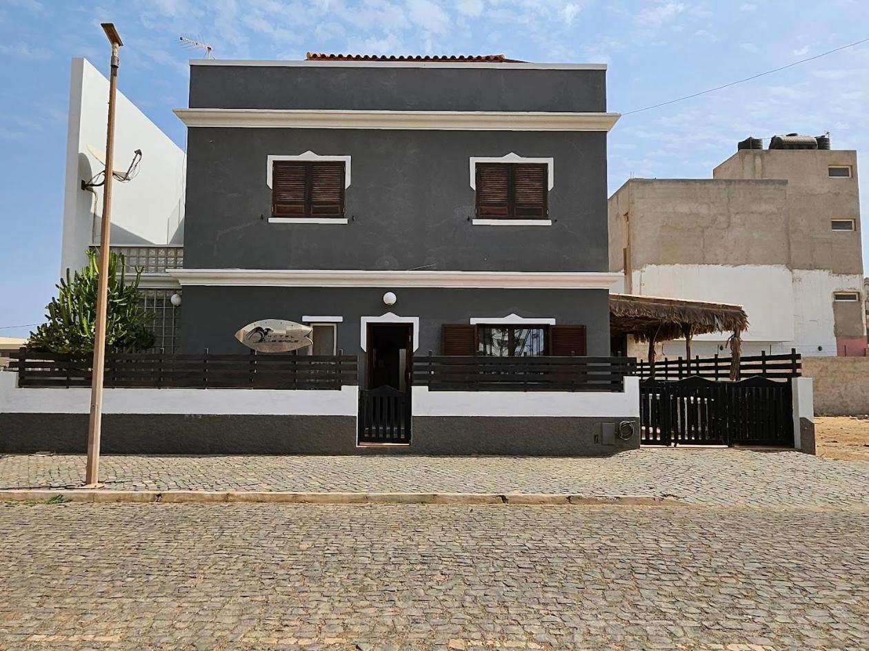 Blue Eagle Guesthouse - Casa De Hospedes Santa Maria Exterior foto